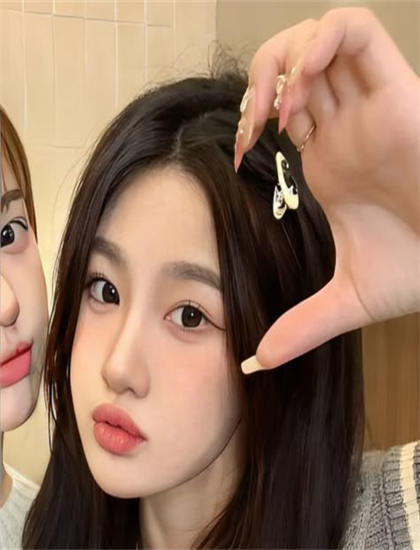 他是我的主角分析：角色塑造与成长轨迹