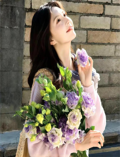 探索僵小鱼的奇幻小森林的奥秘：隐藏细节与深层意义